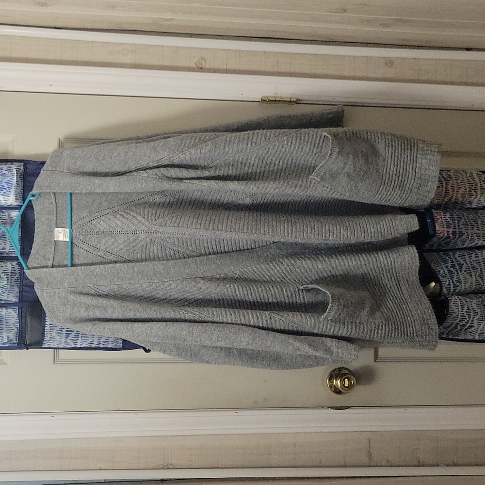 Terra & Sky Gray Long Cardigan